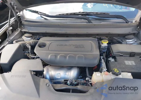 2019 Jeep Cherokee Latitude Fwd из США, поврежденный, VIN 1C4PJLCB3KD470027